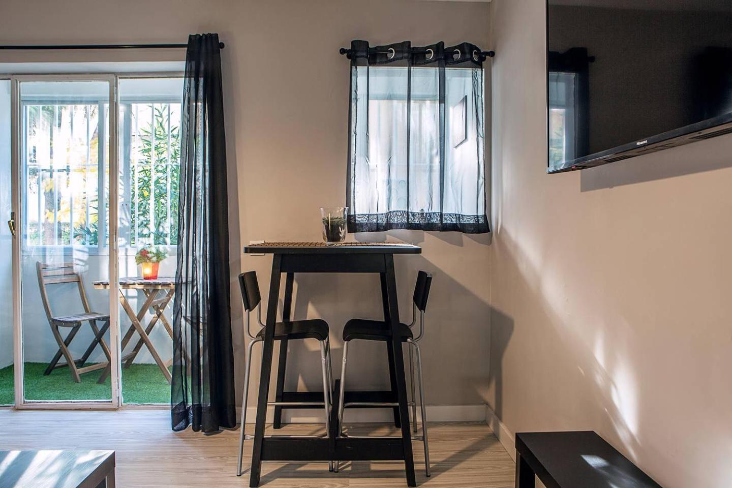 Lovely 3 Bedroom Apartment Next To Fuencarral Мадрид Екстериор снимка